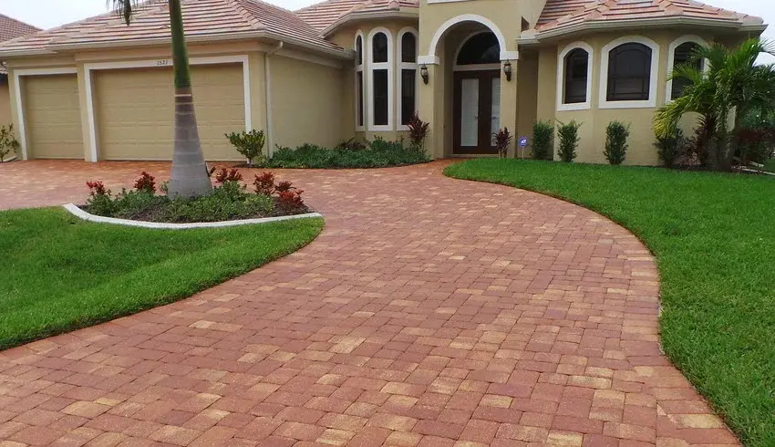 Paver Sealing in Pembroke Pines, FL